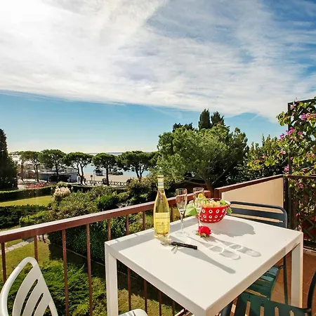 Sleeps 6 Pulciano